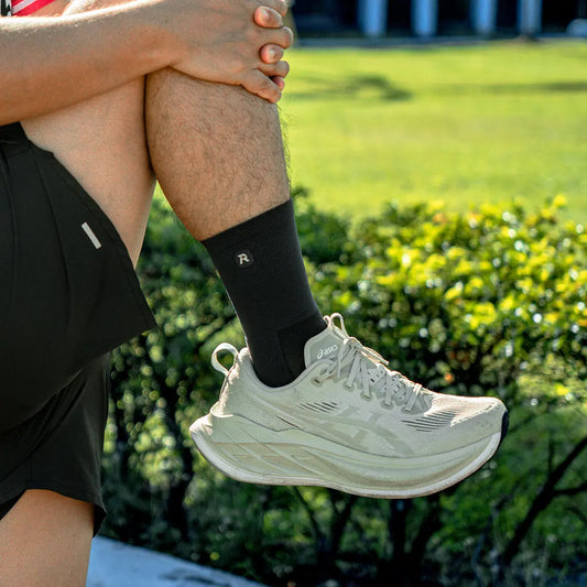 Performance Running Mid Cut Socks Carbon Black