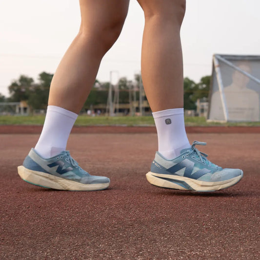 Performance Running Mid Cut Socks White
