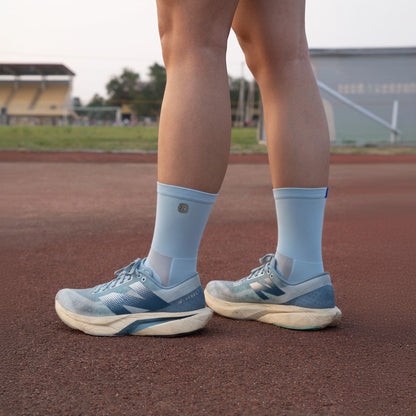 Performance Running Mid Cut Socks Sky Blue