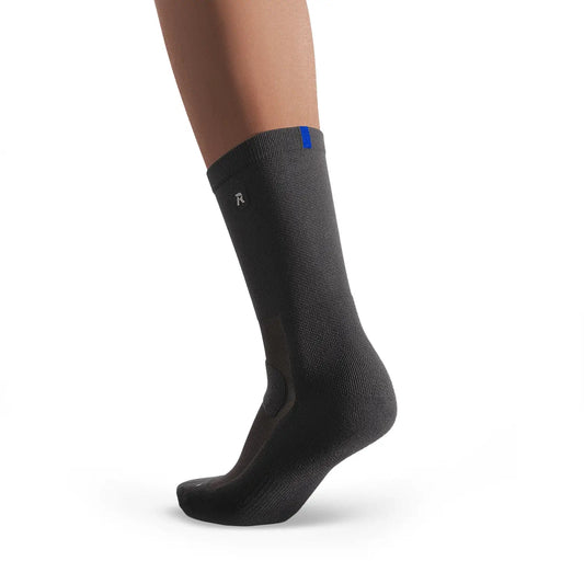 Performance Running Mid Cut Socks Carbon Black